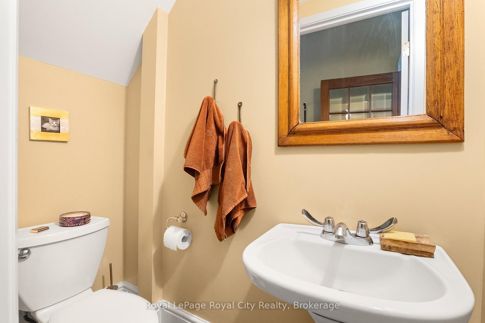 19 London Road E • Guelph, ON photo 17