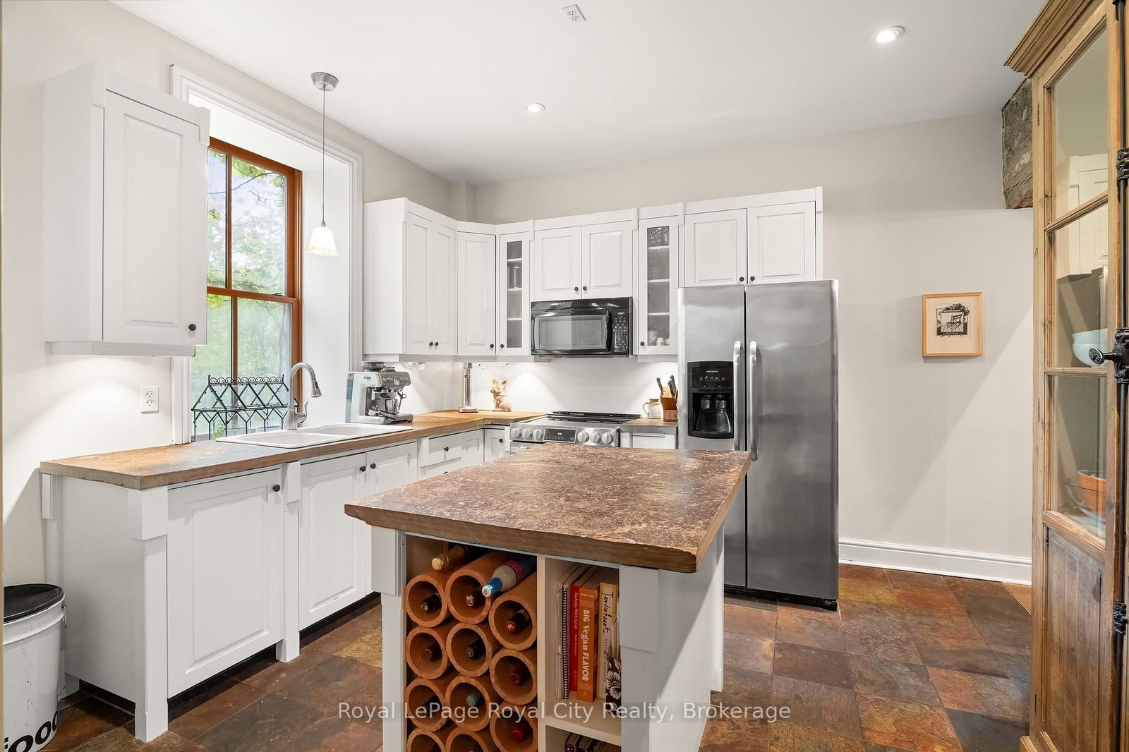 19 London Road E • Guelph, ON photo 18