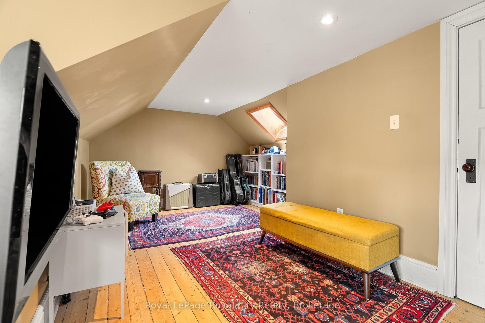 19 London Road E • Guelph, ON photo 39