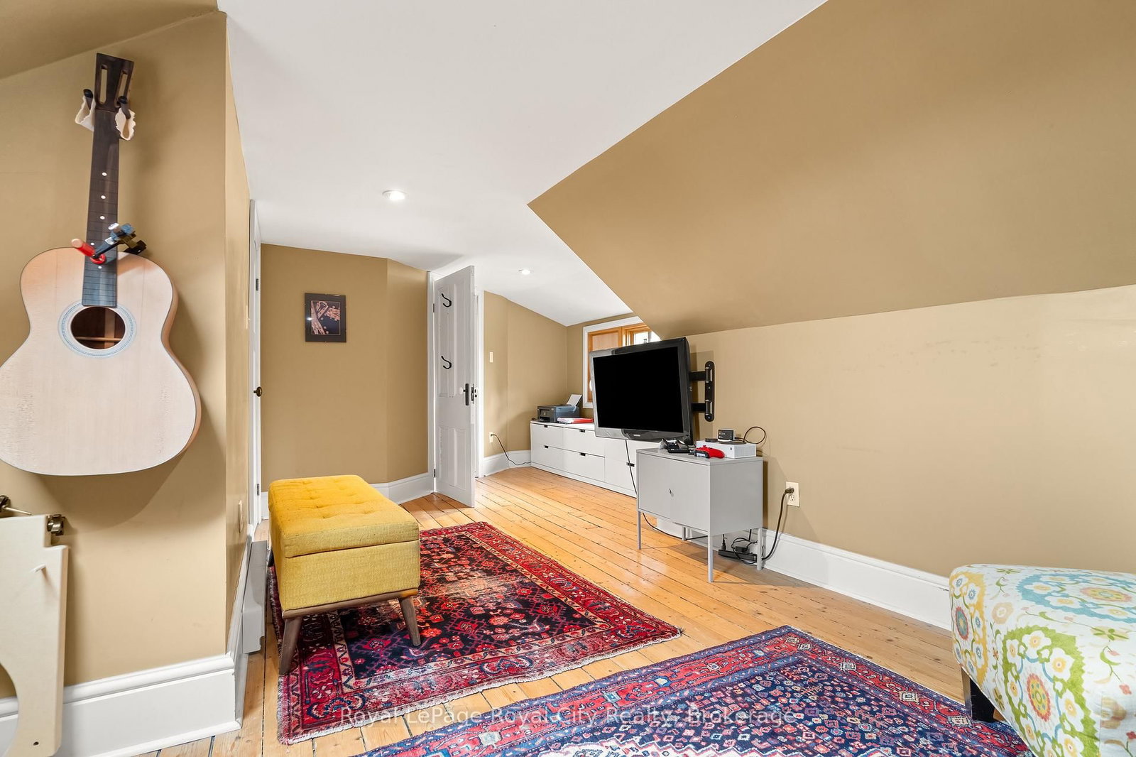19 London Road E • Guelph, ON photo 40