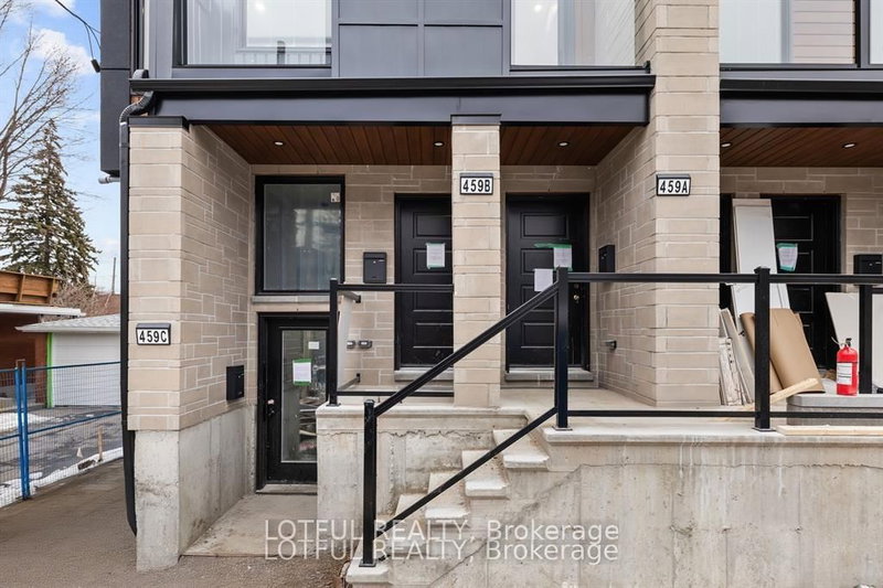 home for lease on B-461 Tweedsmuir Avenue