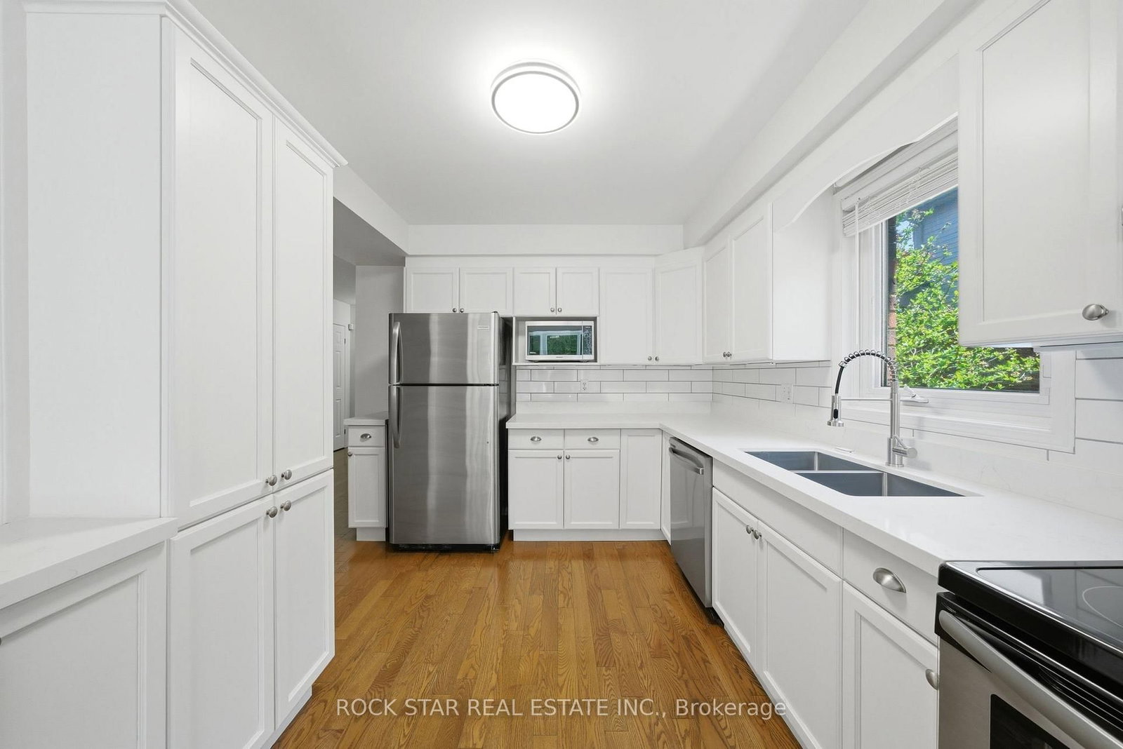 180 Lawrence Lane • Pelham, ON photo 13
