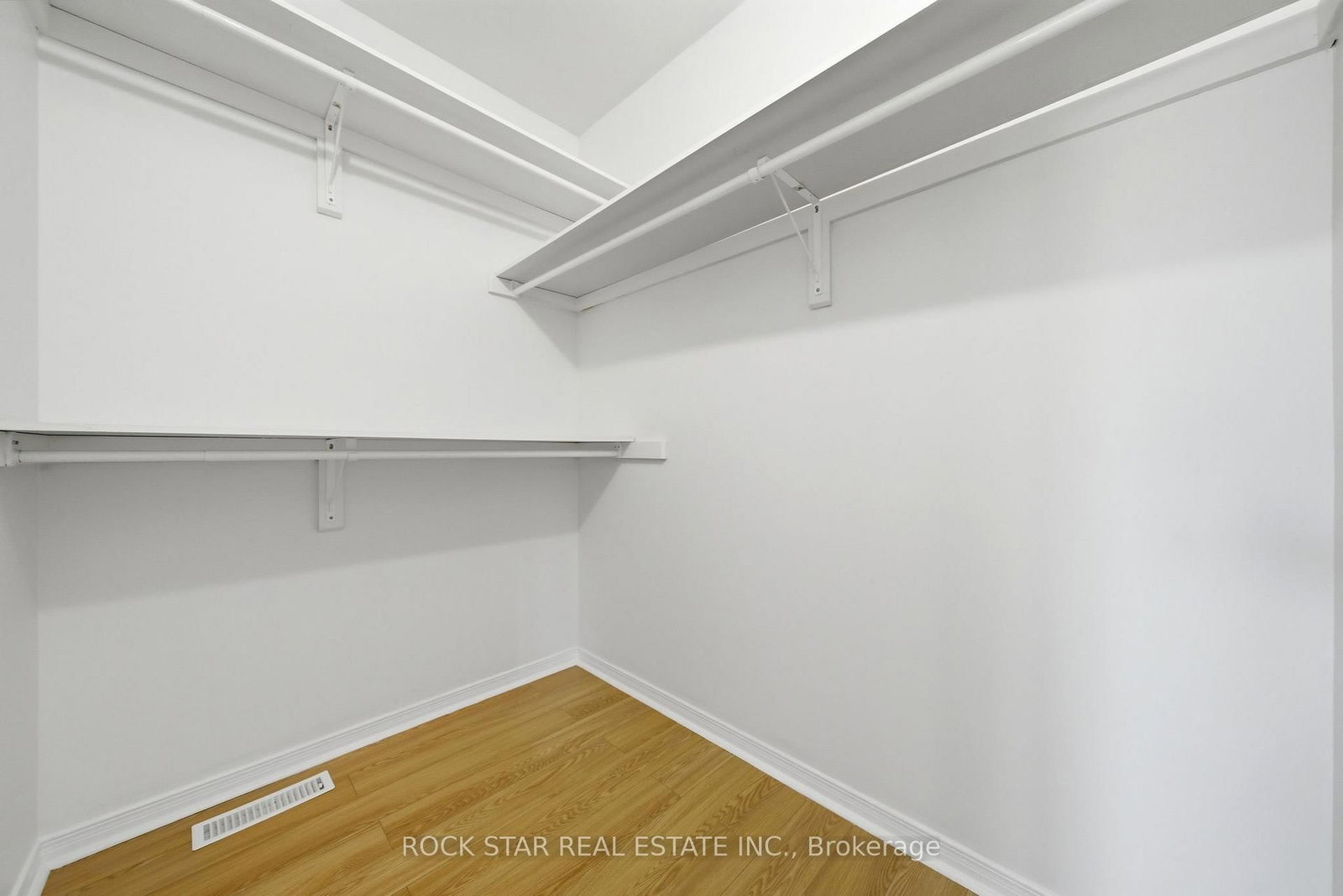 180 Lawrence Lane • Pelham, ON photo 29
