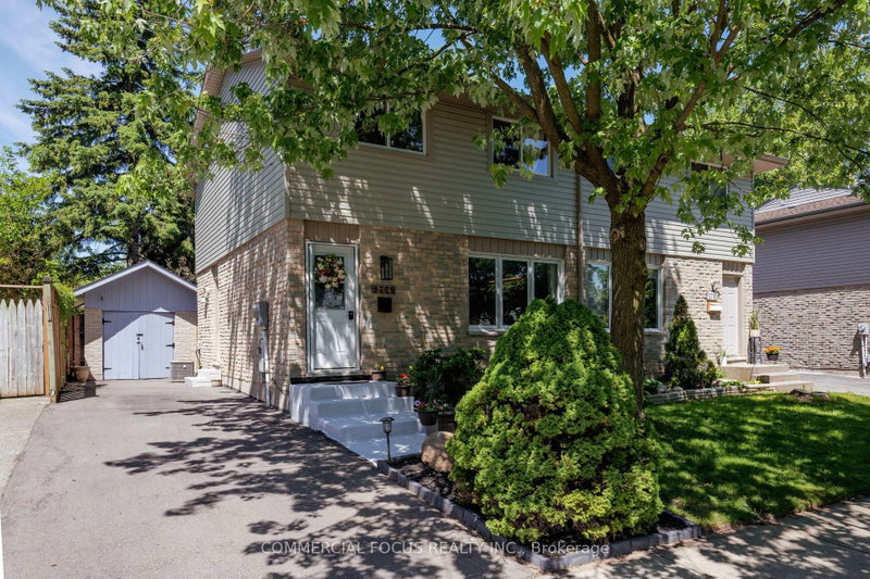 home for sale on 1779 Aldersbrook Road