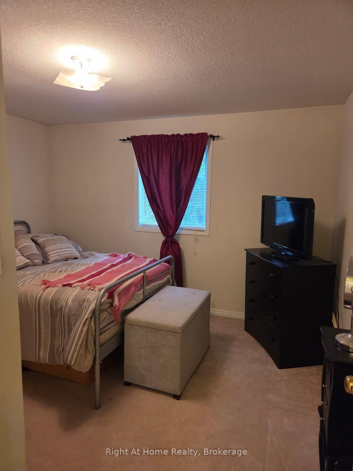 21 Fuller Dr, Guelph, view 25