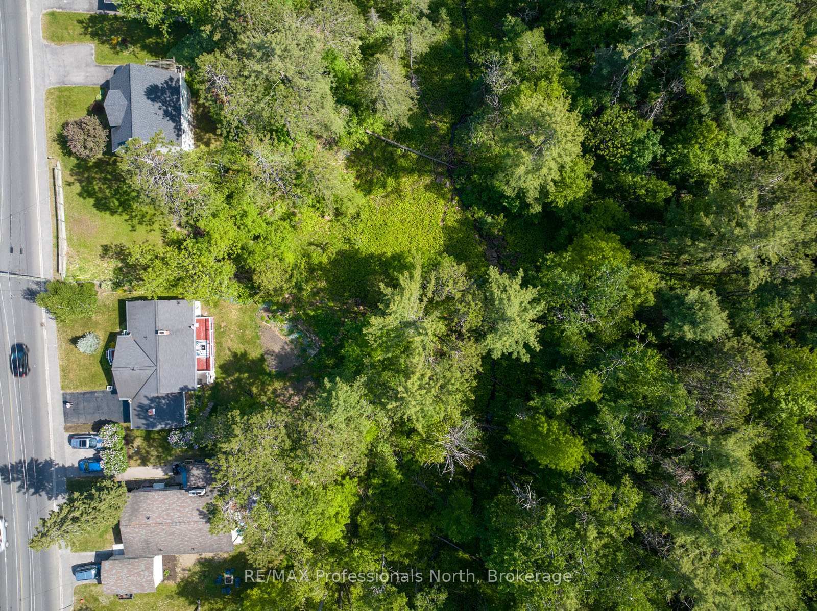330 Manitoba Street • Bracebridge, ON photo 30