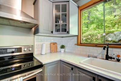 2351 North Baptiste Lake Road • Bancroft, ON photo 5