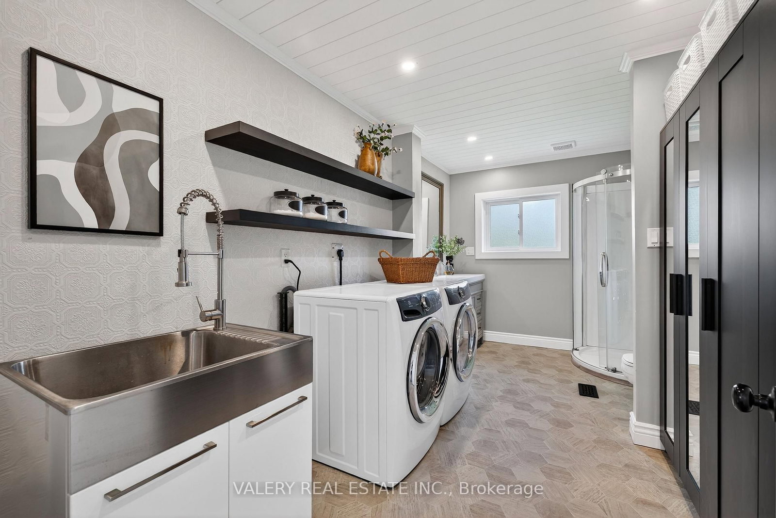 710 York Avenue N • North Perth, ON photo 16