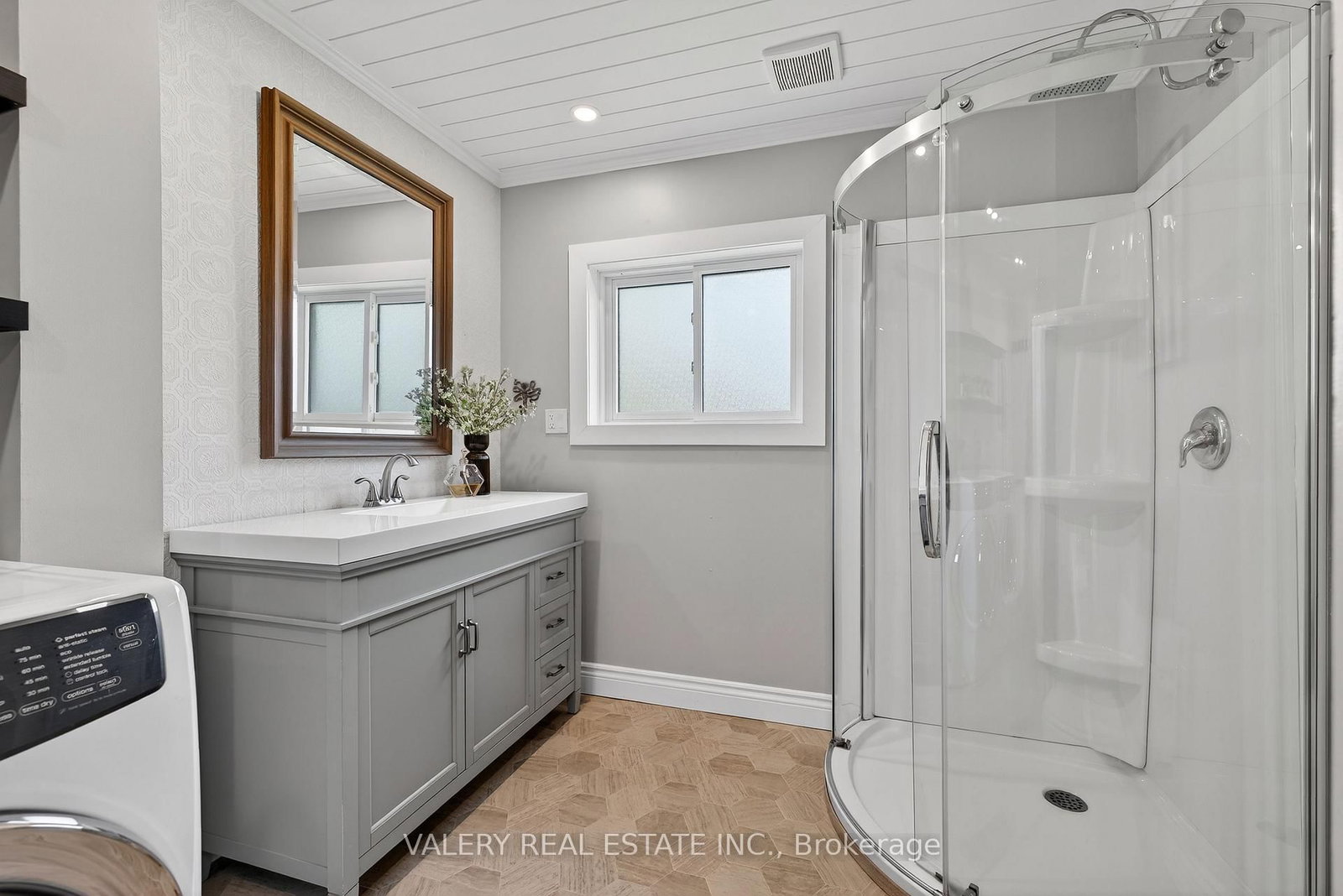 710 York Avenue N • North Perth, ON photo 17