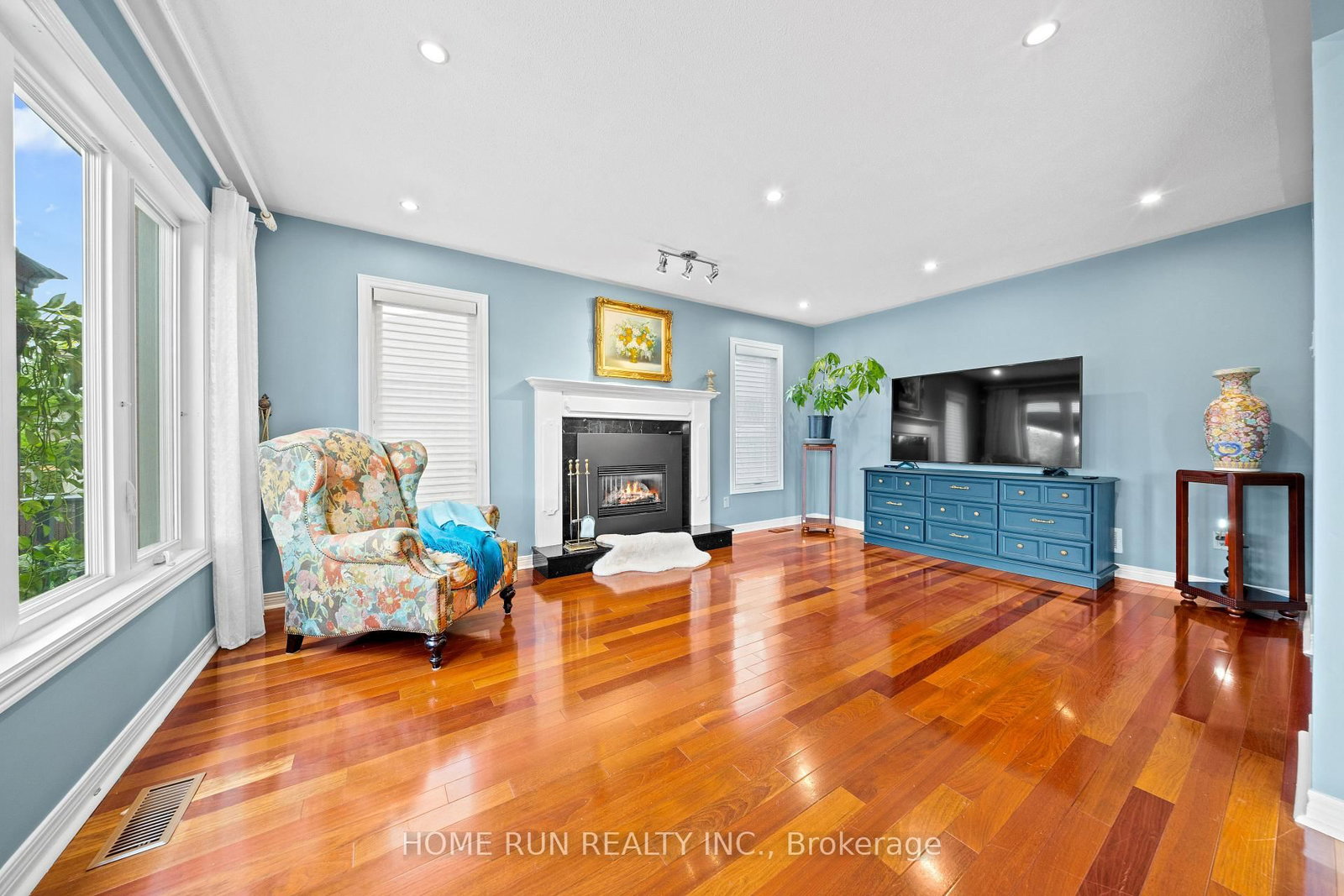 6 Zokol Crescent • Ottawa, ON photo 17