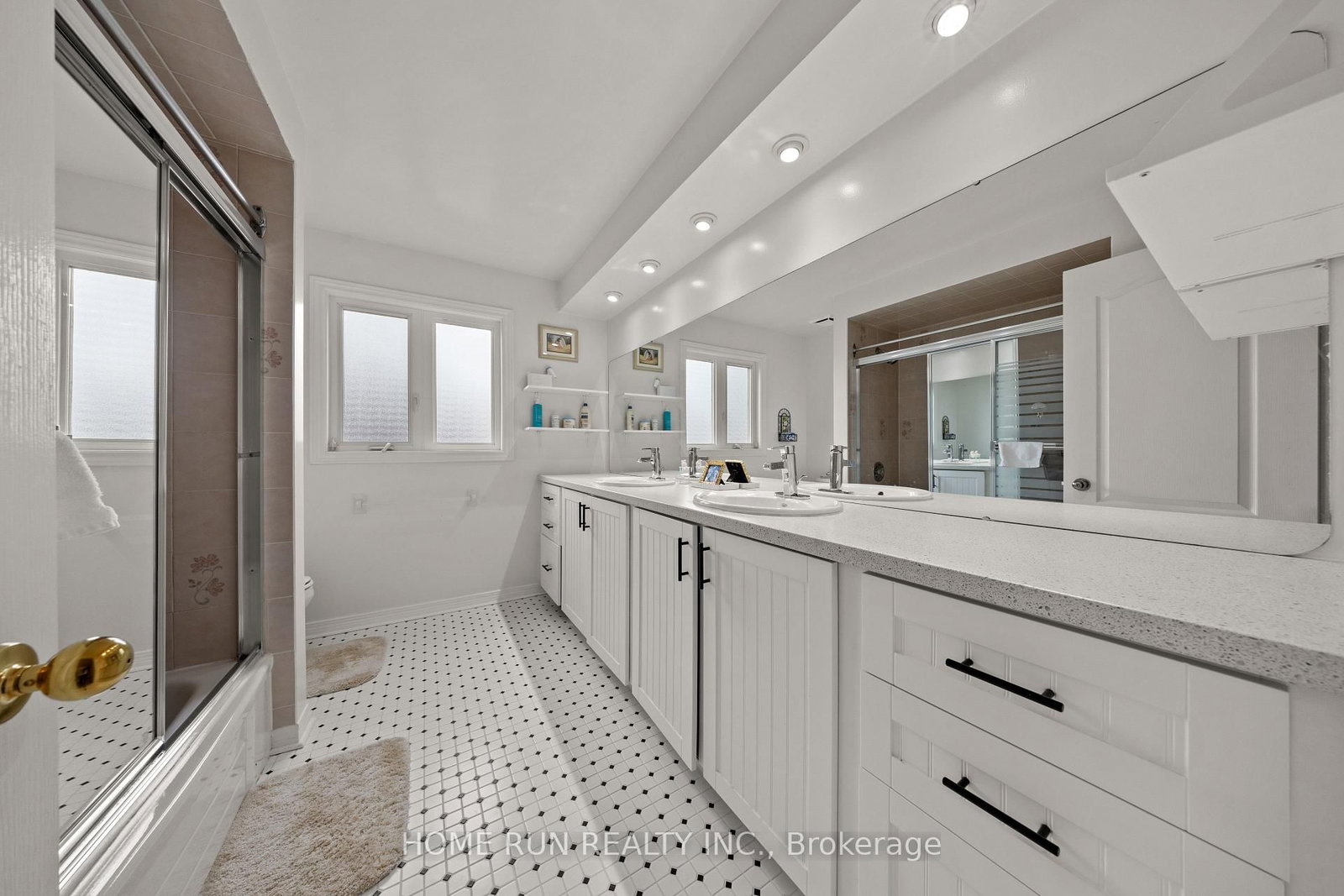 6 Zokol Crescent • Ottawa, ON photo 29