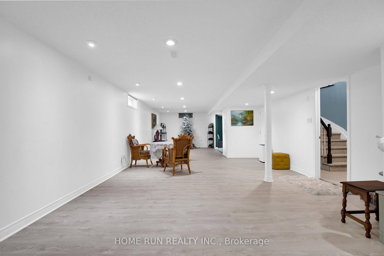 6 Zokol Crescent • Ottawa, ON photo 30