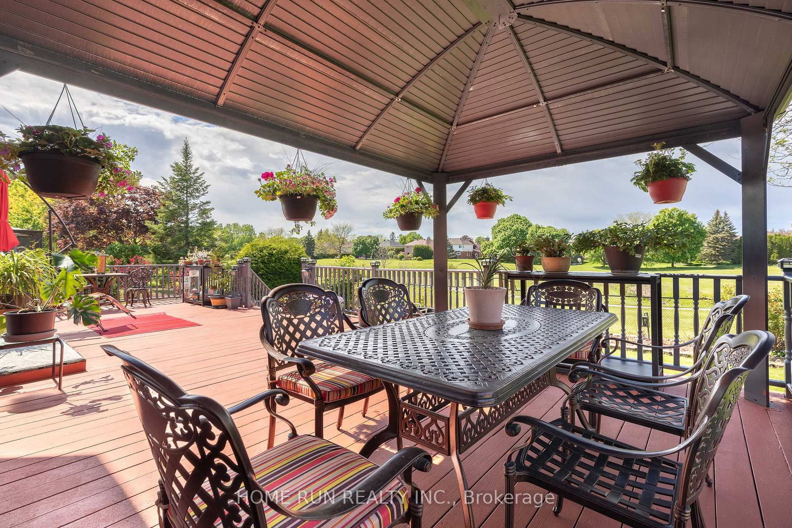 6 Zokol Crescent • Ottawa, ON photo 37