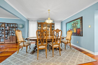 6 Zokol Crescent • Ottawa, ON photo 8