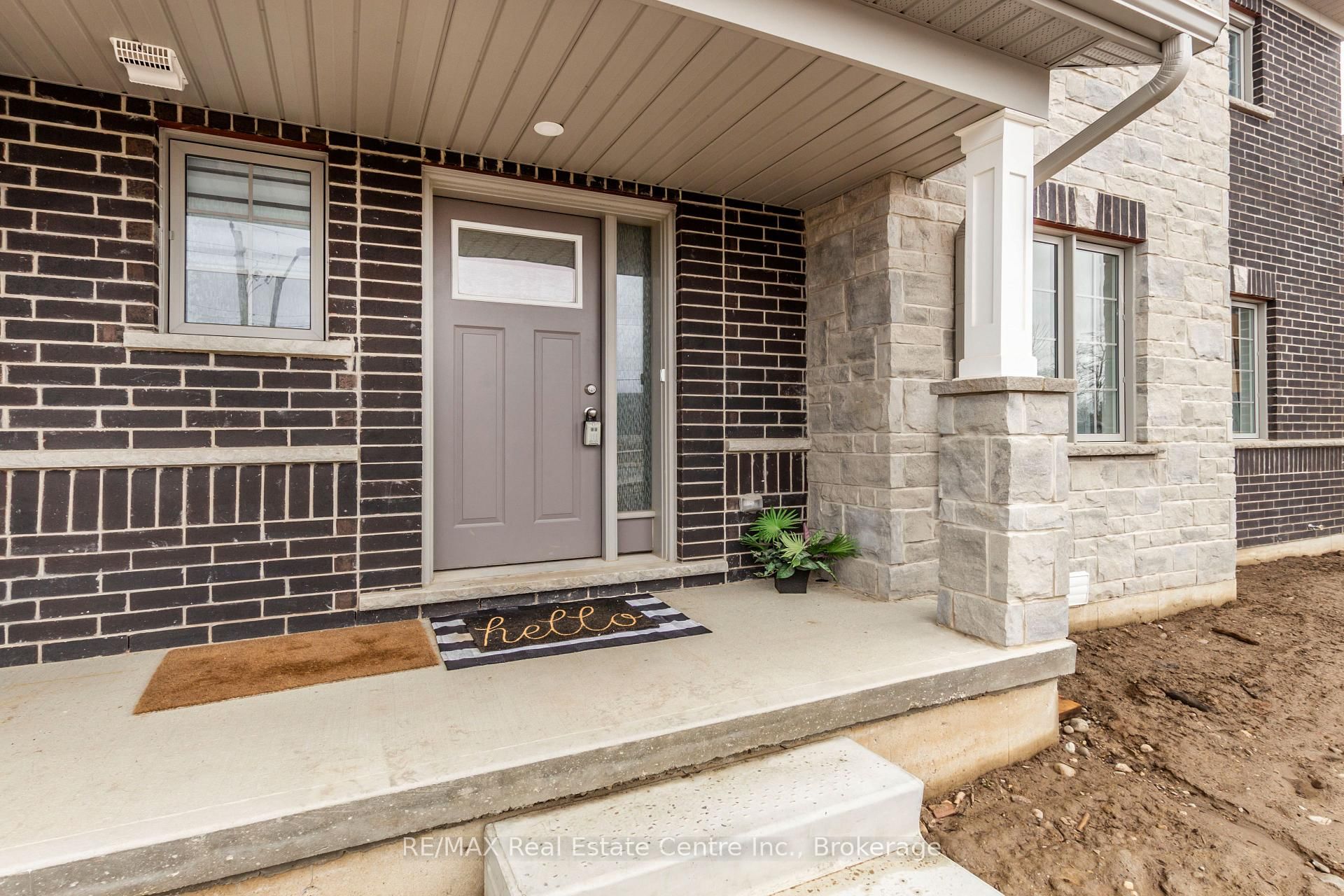 1 West Mill Street, Unit 1