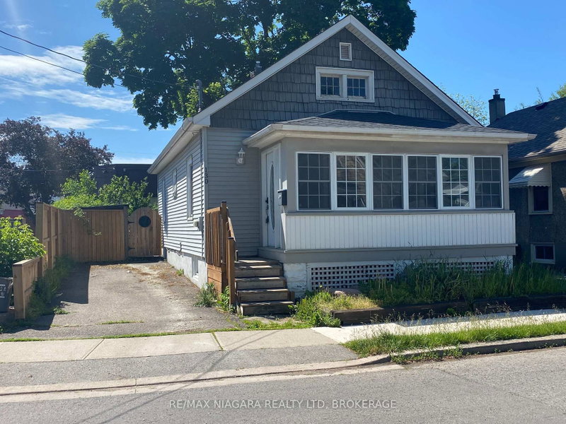 home for lease on 130 BEECH Street