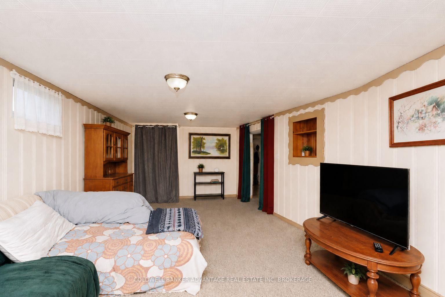 813 Harriet Street • Welland, ON photo 21