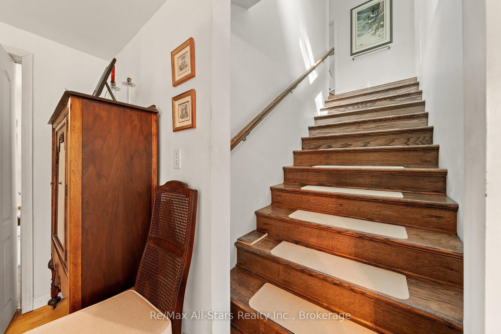 14 Wychwood Drive E • Kawartha Lakes, ON photo 20