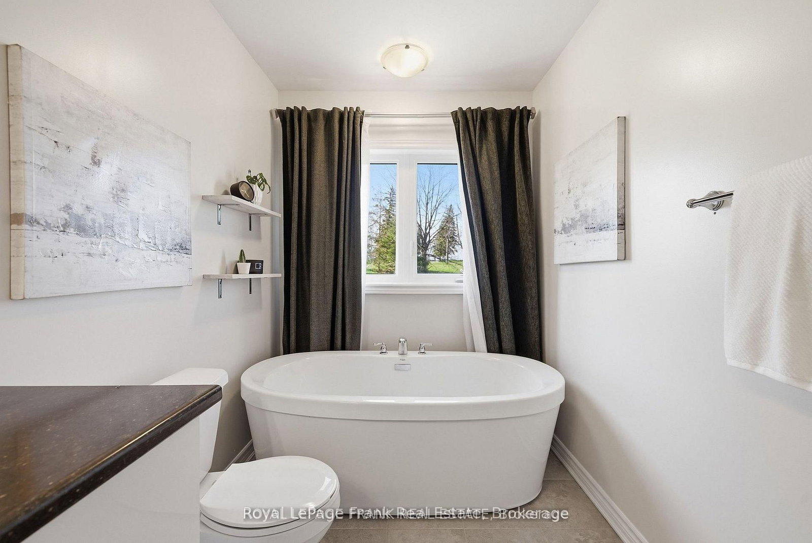 15 Highlands Boulevard • Cavan Monaghan, ON photo 18