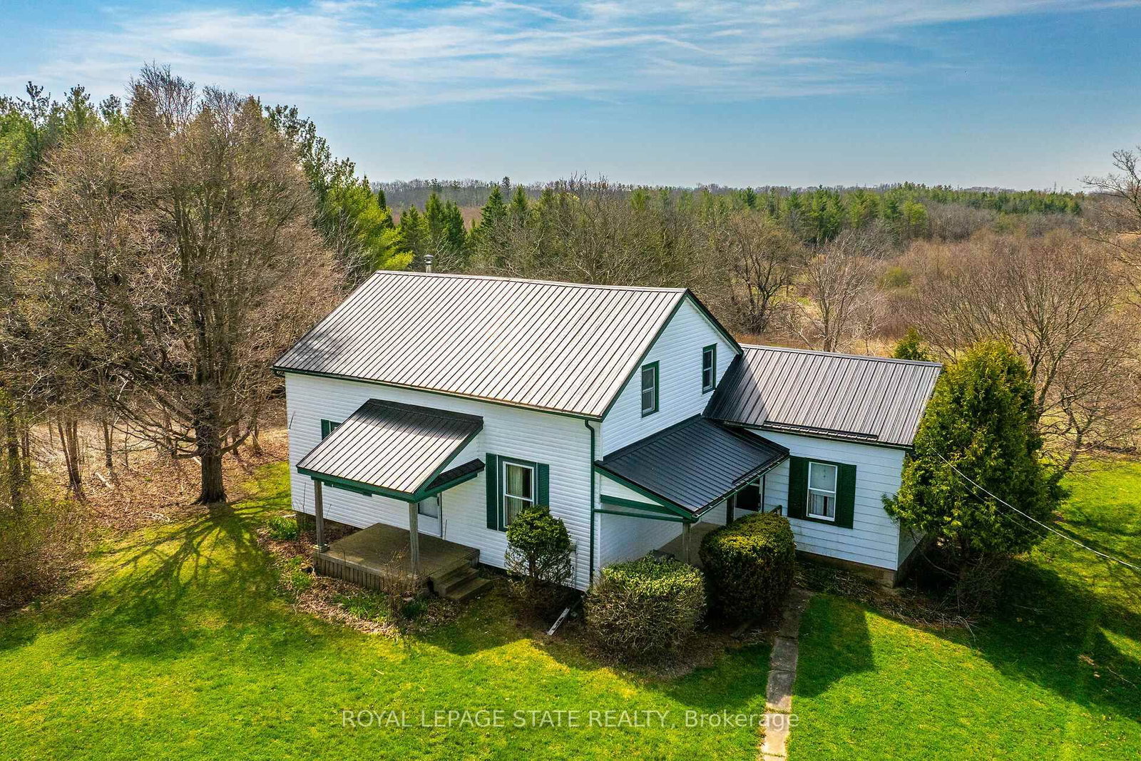 521 Baptist Church Road • Brant, ON photo 3
