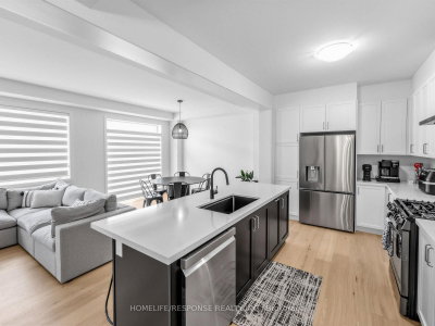 13 Stanley Leitch Drive — more photos