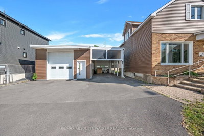 412 Montreal Road • Ottawa, ON photo 2