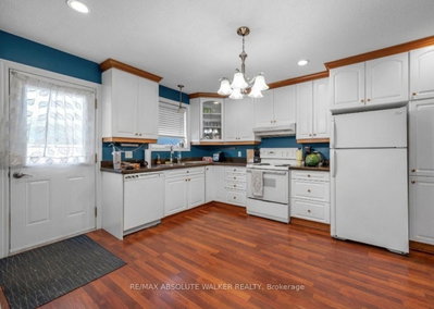 412 Montreal Road • Ottawa, ON photo 8