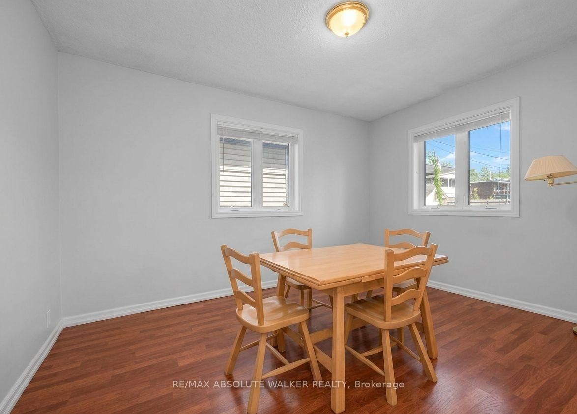 412 Montreal Road • Ottawa, ON photo 9