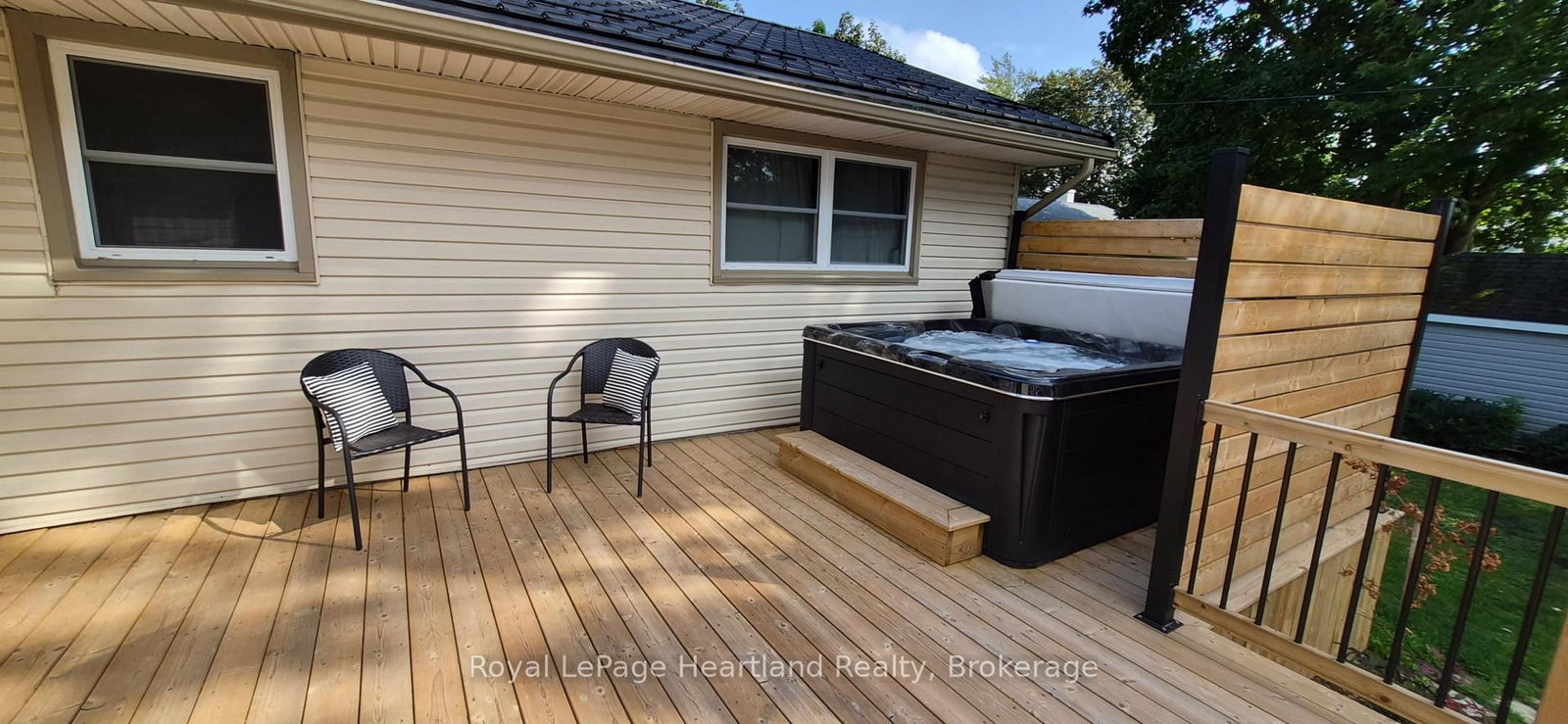 77 Chalk Street N • Huron East, ON photo 25