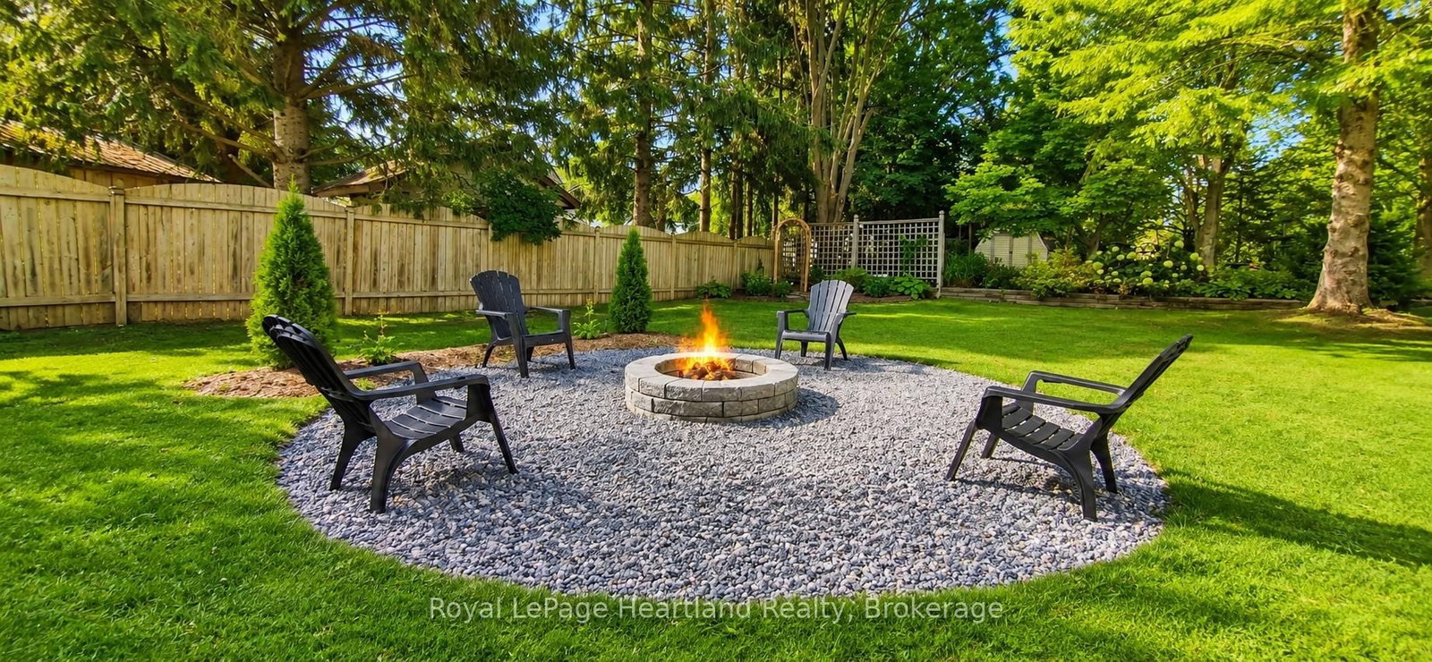 77 Chalk Street N • Huron East, ON photo 31