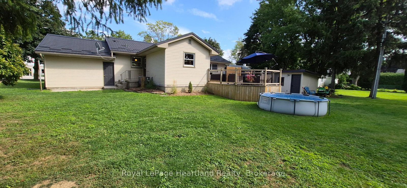 77 Chalk Street N • Huron East, ON photo 34