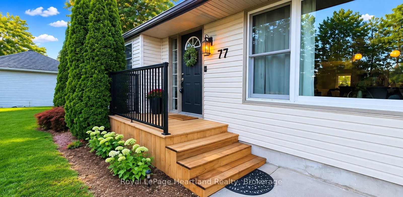 77 Chalk Street N • Huron East, ON photo 4