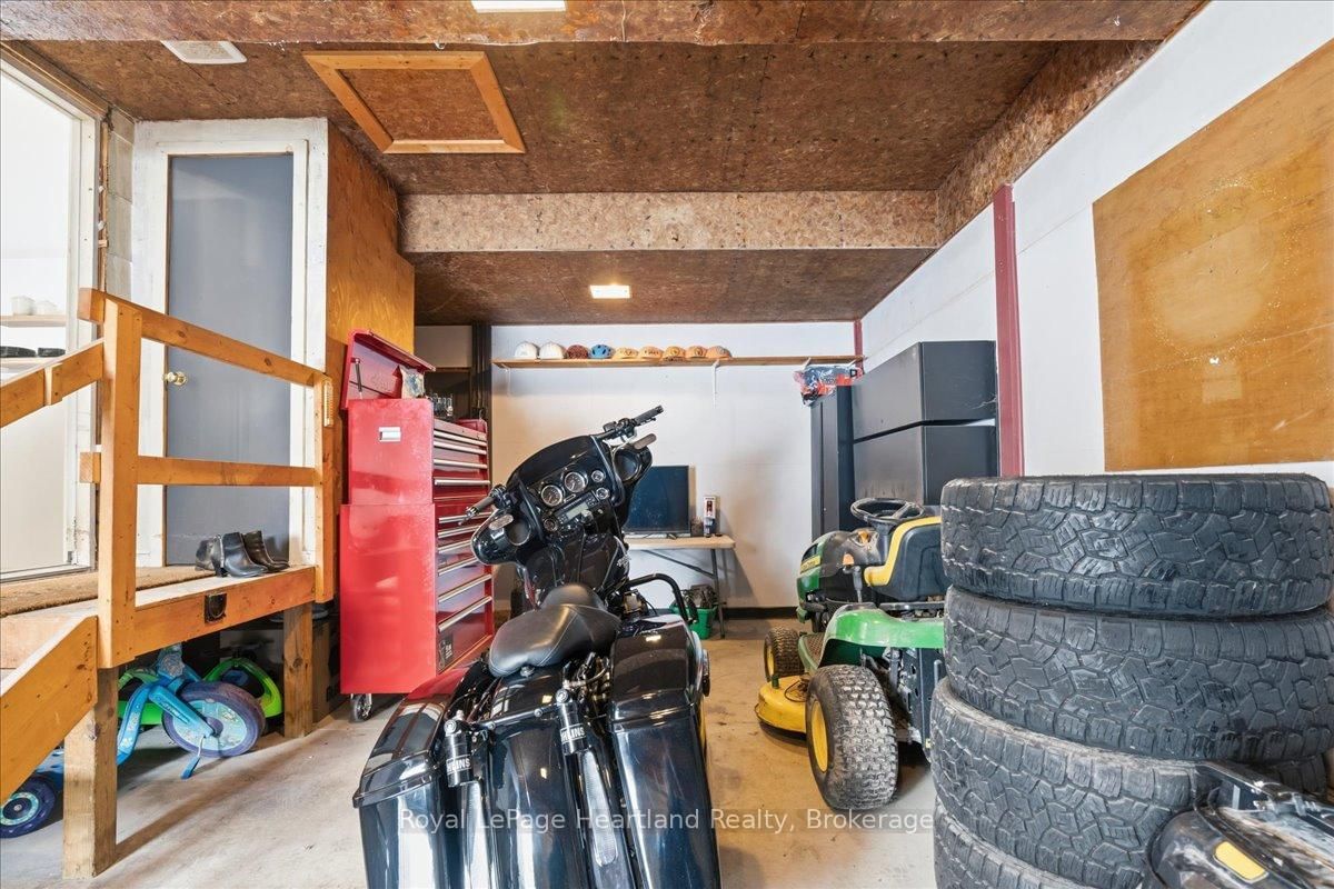 77 Chalk Street N • Huron East, ON photo 40