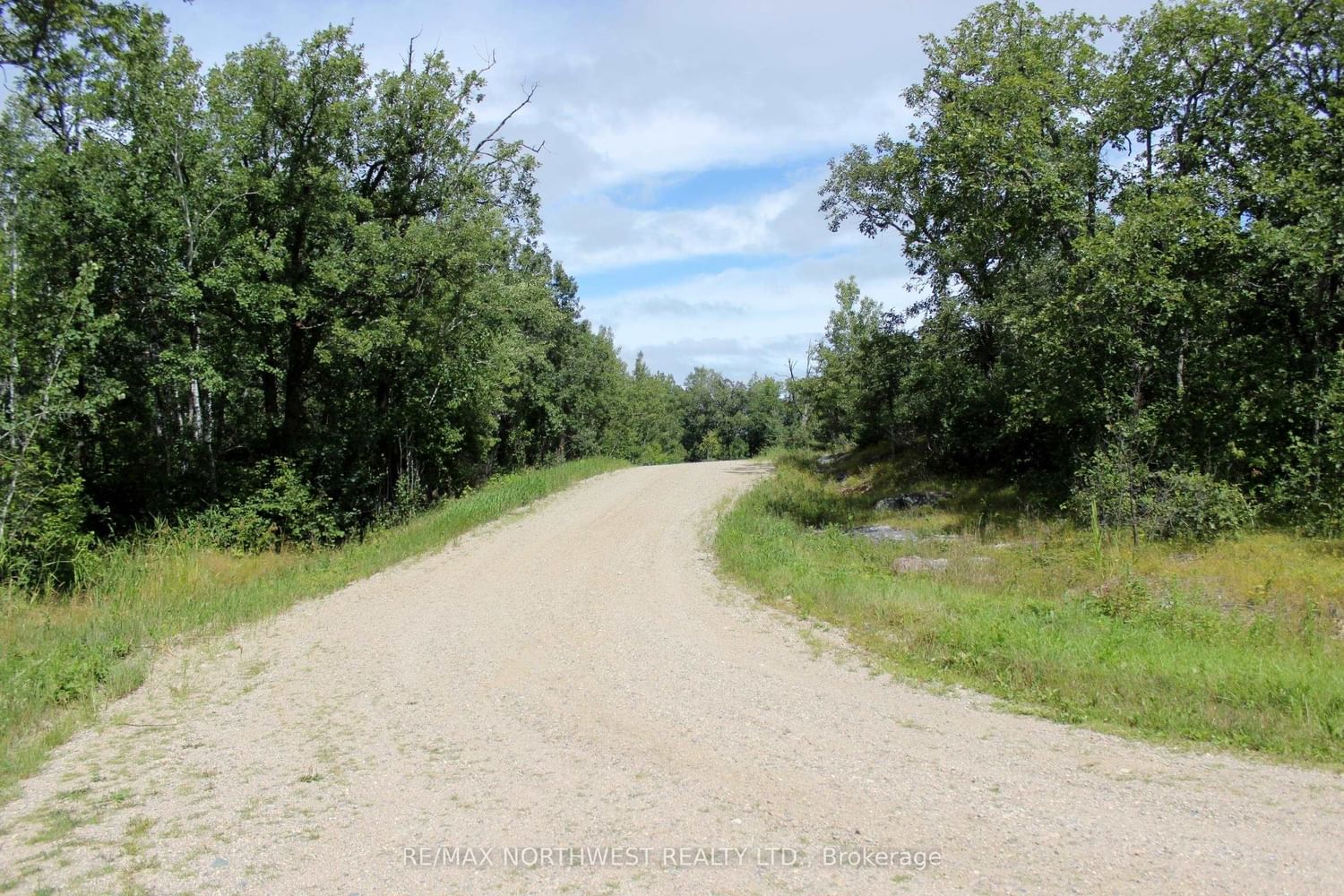 222 MORRISON RD • Lake of the Woods, ON photo 26