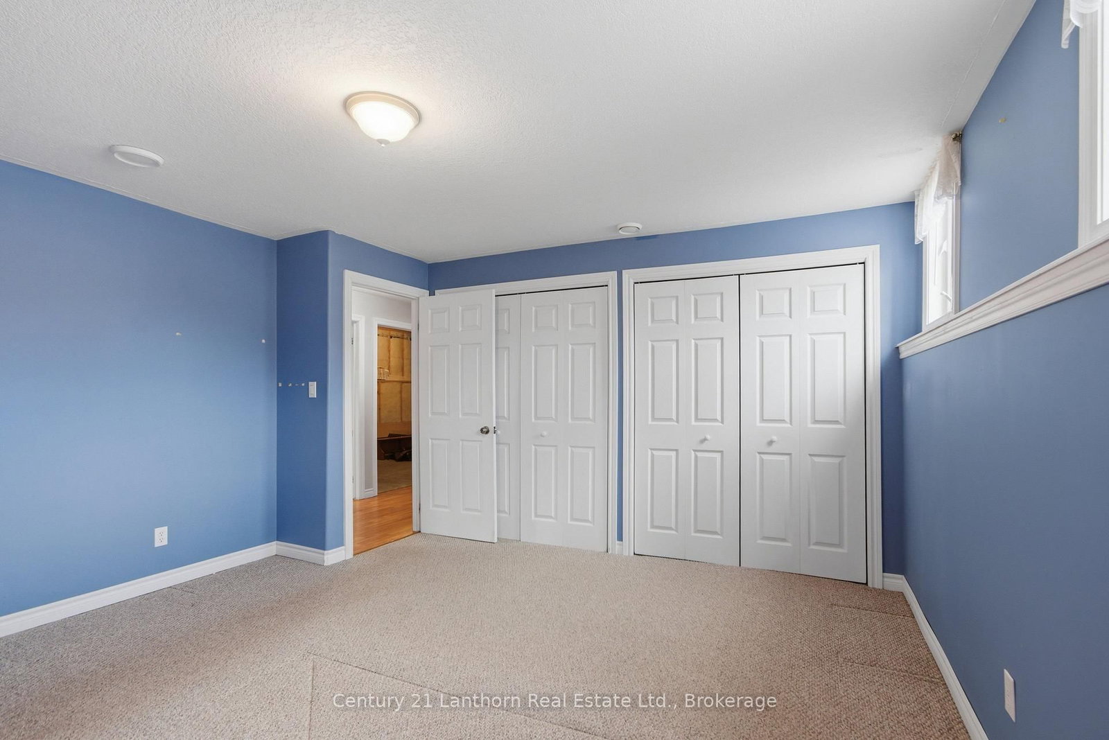6 Chisholm Square • Belleville, ON photo 16