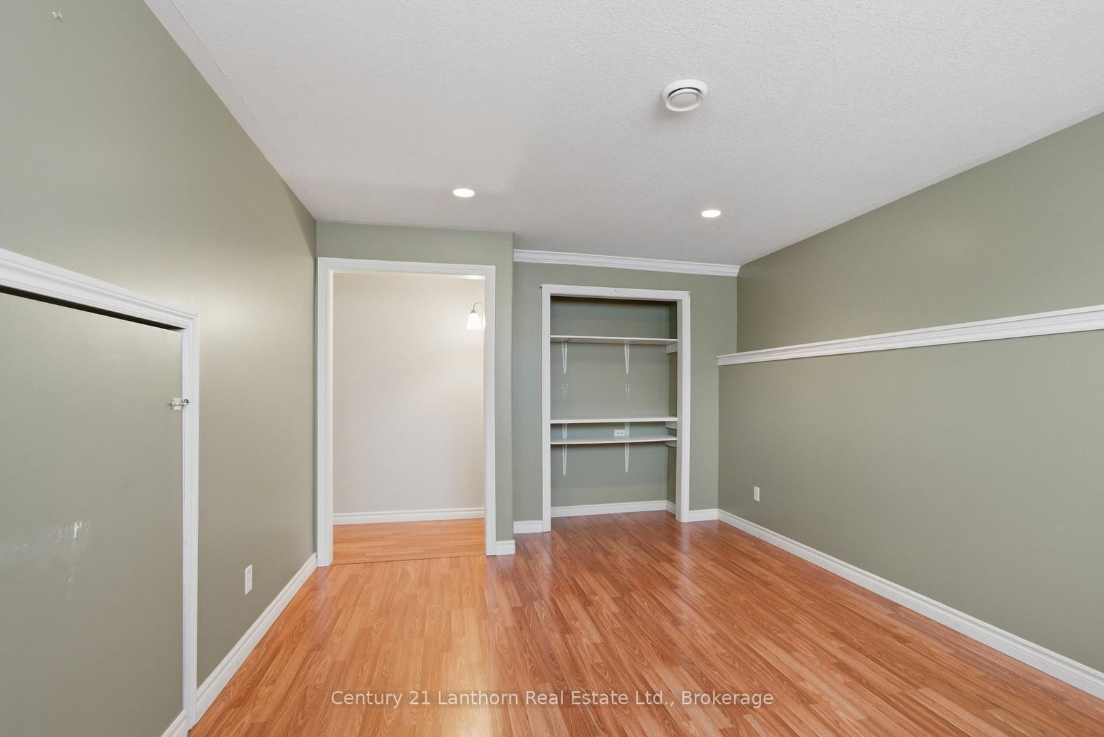 6 Chisholm Square • Belleville, ON photo 20