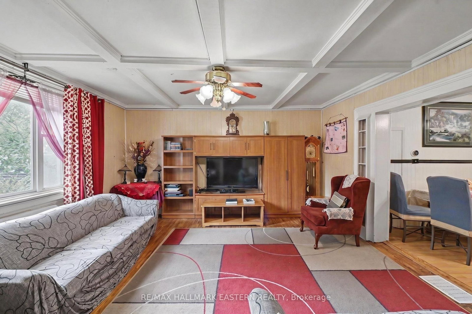 16 Holloway Street • Belleville, ON photo 9