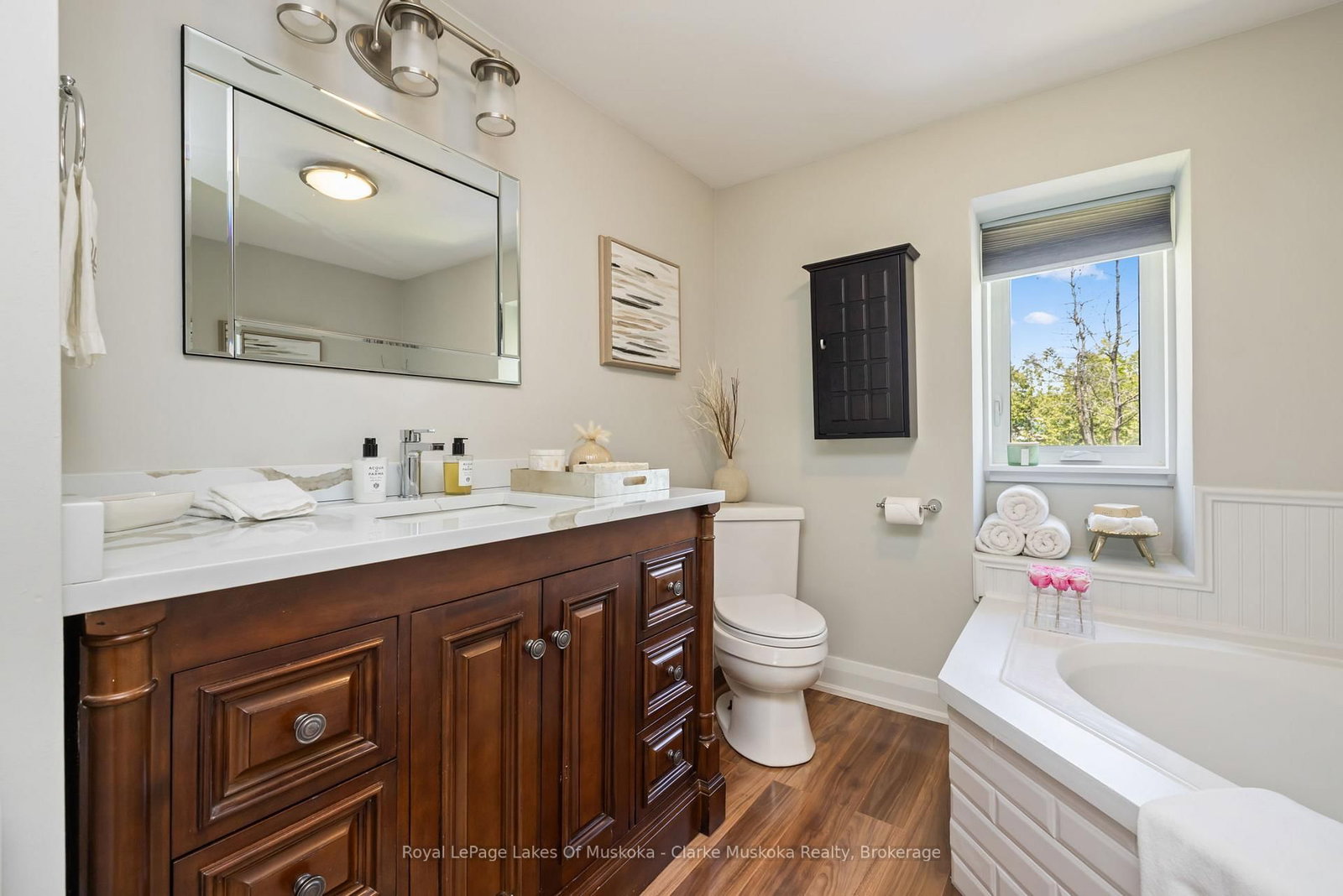 1012 Mill Street • Muskoka Lakes, ON photo 35