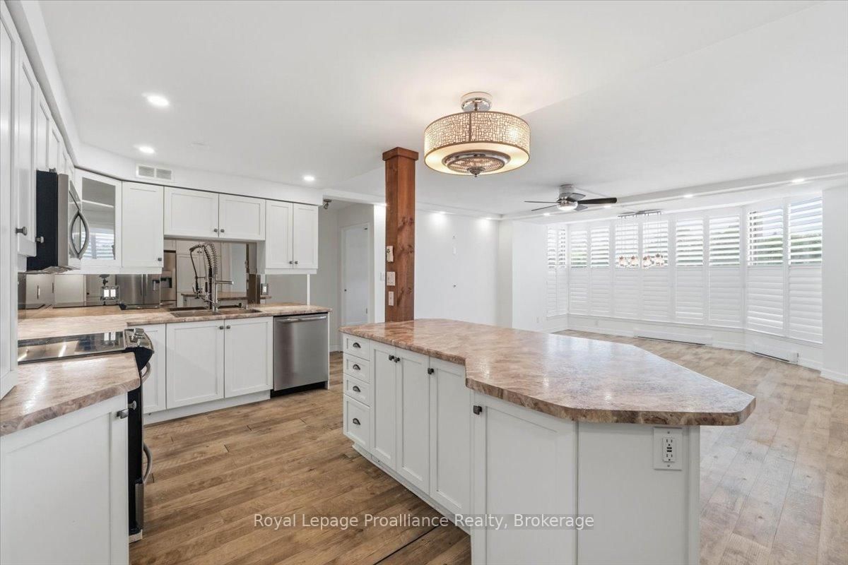 350 Front Street • #504 • Belleville, ON photo 5