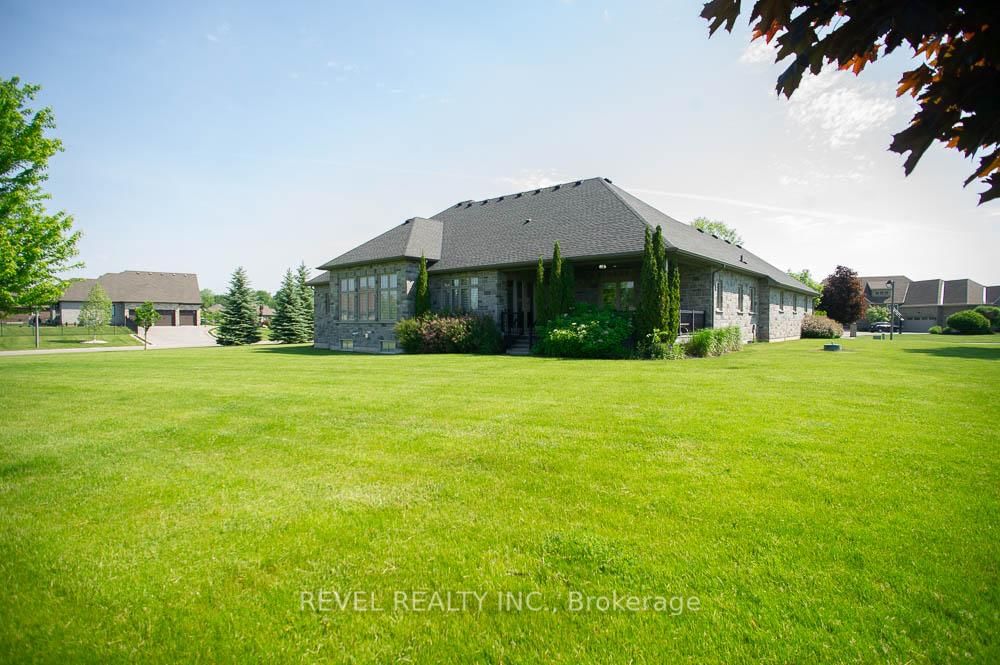 29 Westlake Boulevard • Brantford, ON photo 44