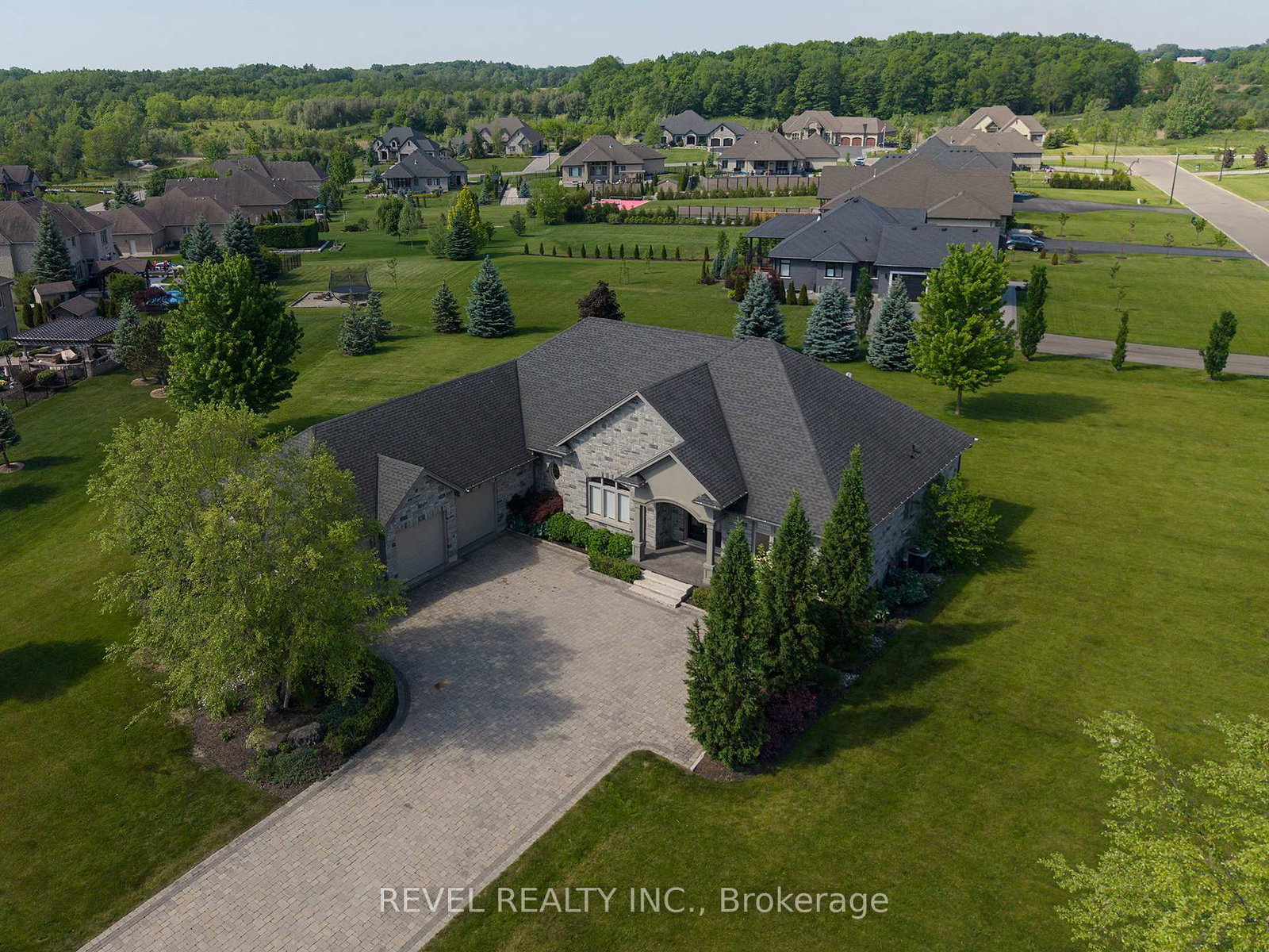 29 Westlake Boulevard • Brantford, ON photo 46