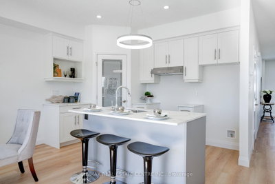 2512 Constance Avenue