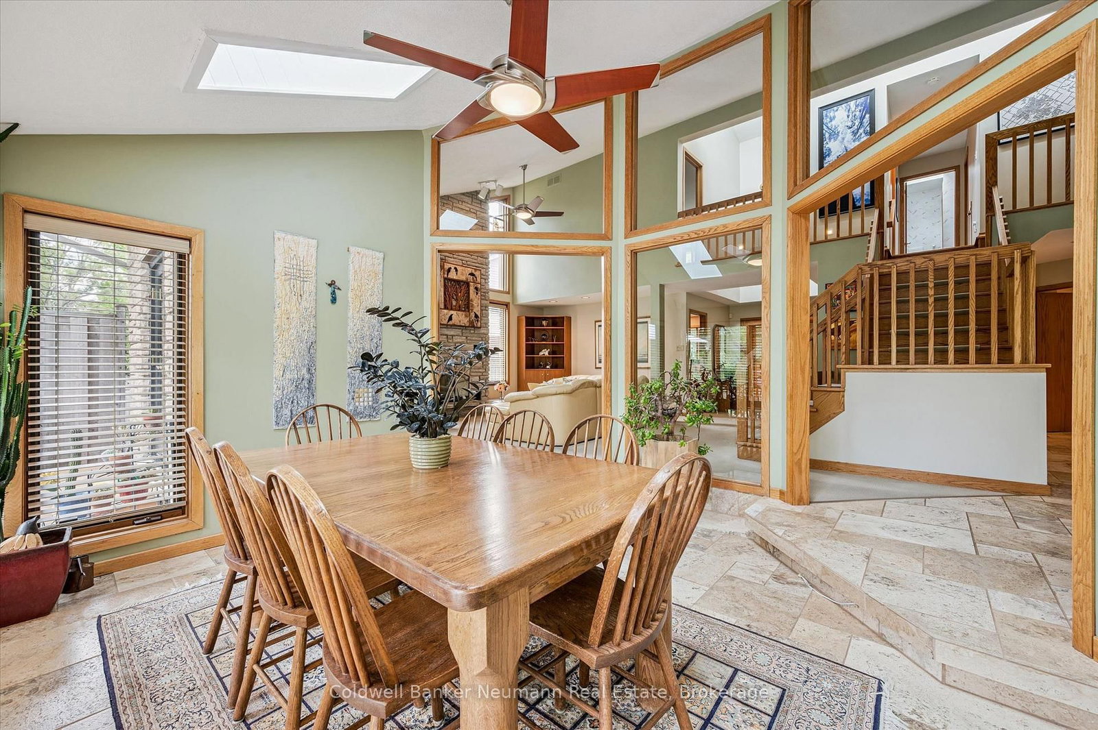 69 Woodland Glen Drive • Guelph, ON photo 16