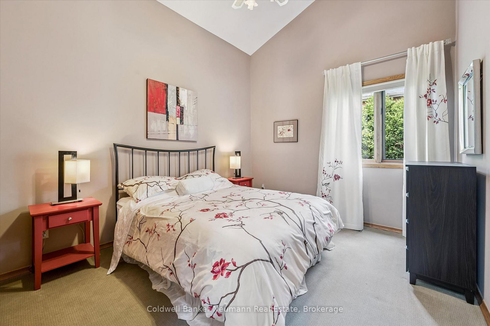 69 Woodland Glen Drive • Guelph, ON photo 22
