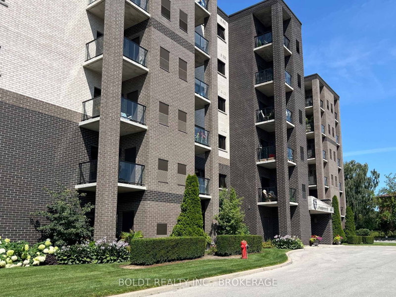 407 - 5837 Dunn Street