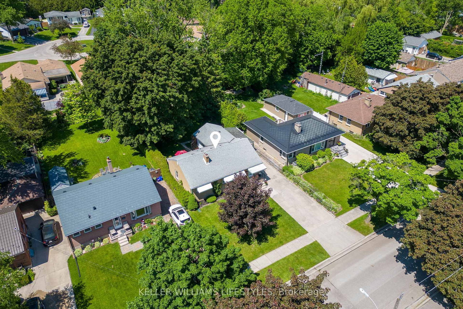 1880 HERBERT Avenue • London East, ON photo 47