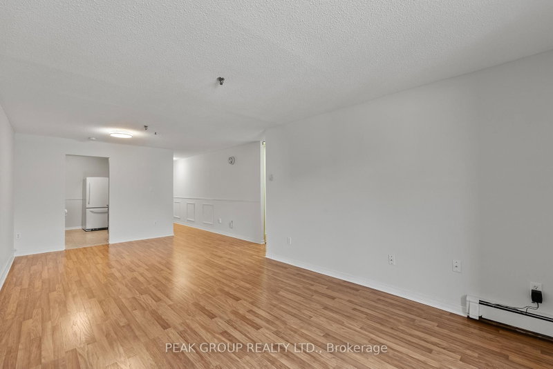 205 - 3955 Portage Road