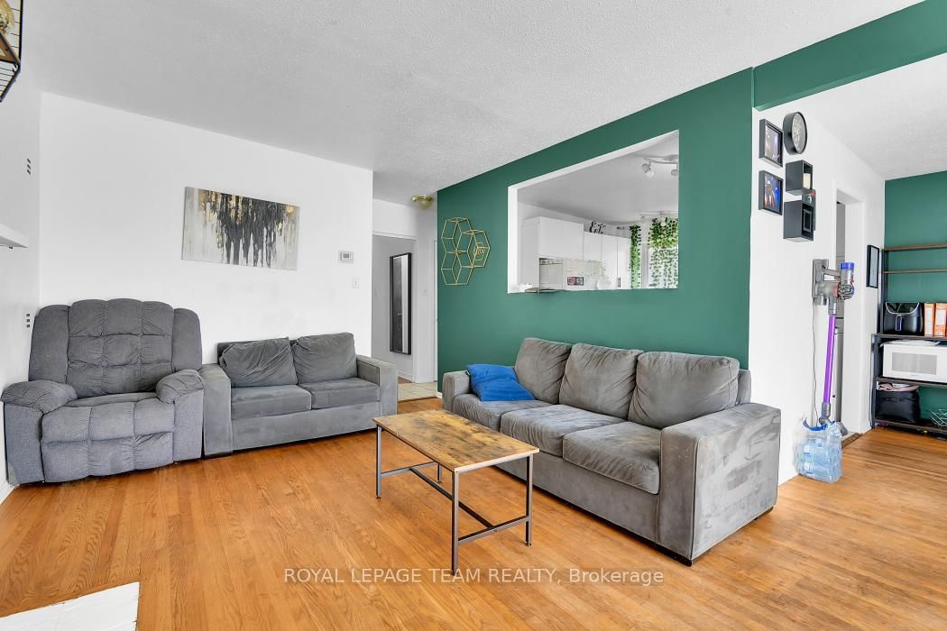 2383 Walkley Road