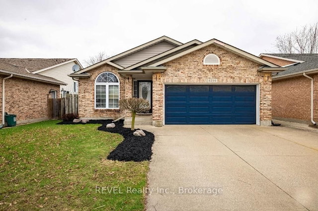 8205 Harvest Crescent