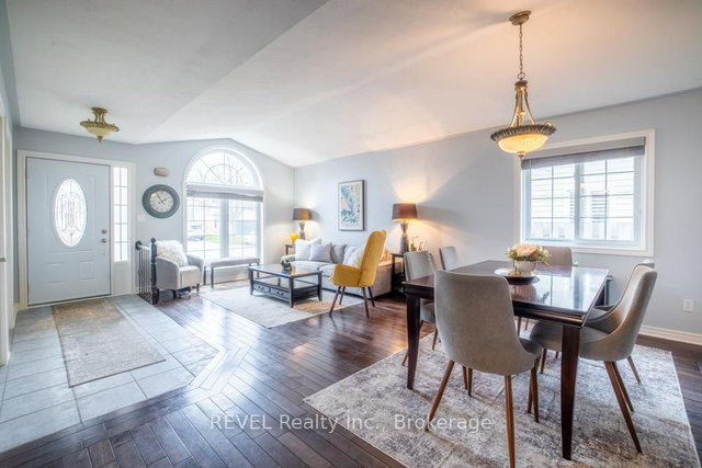 8205 Harvest Crescent